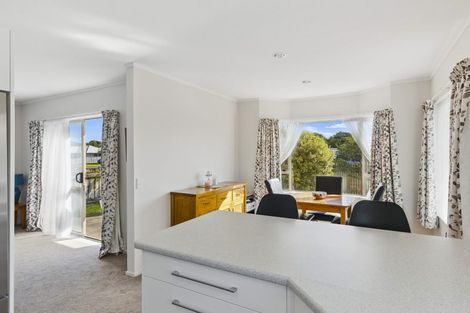 Photo of property in 110 Makarini Street, Paraparaumu, 5032