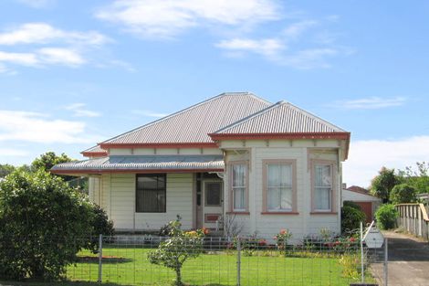 Photo of property in 8 Waverley Street, Elgin, Gisborne, 4010