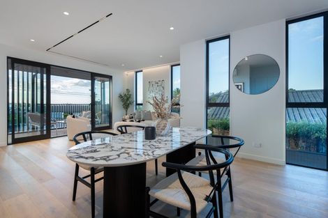 Photo of property in 12a Kowhai Road, Campbells Bay, Auckland, 0630