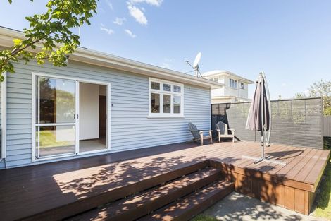 Photo of property in 29 Waltham Road, Sydenham, Christchurch, 8023