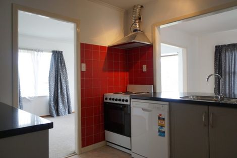 Photo of property in 494 Blockhouse Bay Road, Blockhouse Bay, Auckland, 0600