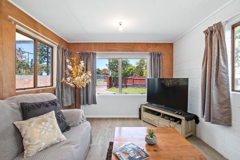 Photo of property in 54 Roretana Drive, Athenree, Katikati, 3177