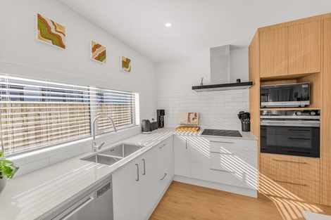 Photo of property in 13 Matai Springs Drive, Halswell, Christchurch, 8025