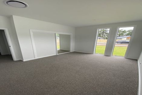 Photo of property in 8 Jag Way, Tinwald, Ashburton, 7700