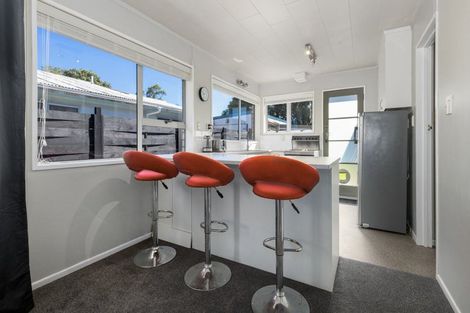 Photo of property in 16b Marere Avenue, Paraparaumu, 5032