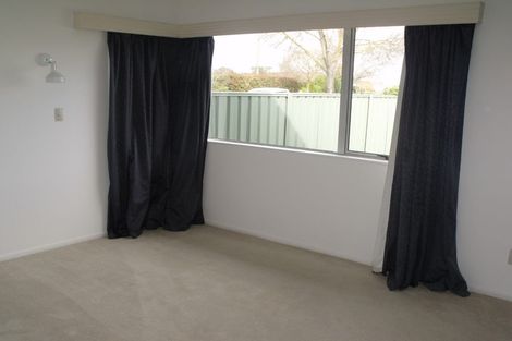 Photo of property in 9 Kaweka Place, Havelock North, 4130