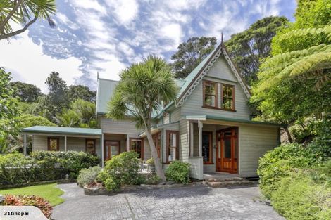 Photo of property in 31 Tinopai Road, Titirangi, Auckland, 0604