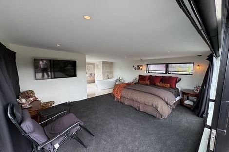 Photo of property in 15a The Strand, Takapuna, Auckland, 0622