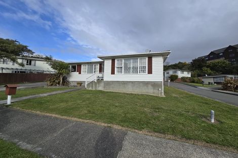 Photo of property in 14 Yarrow Place, Papakowhai, Porirua, 5024