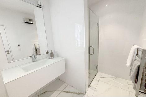 Photo of property in 1/16 Strowan Road, Strowan, Christchurch, 8052