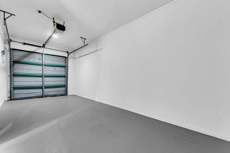 Photo of property in 12 Vitex Lane, Henderson, Auckland, 0612