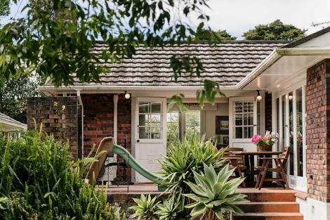 Photo of property in 80 Hill Road, Hillpark, Auckland, 2102