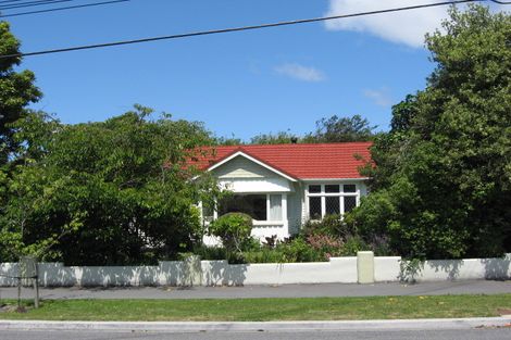 Photo of property in 98 Hawford Road, Opawa, Christchurch, 8023