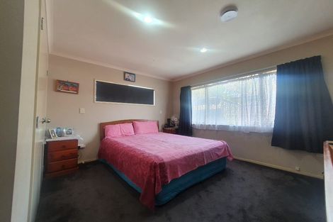 Photo of property in 28 Takanini School Road, Takanini, 2112