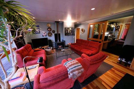 Photo of property in 139 Hine Road, Wainuiomata, Lower Hutt, 5014