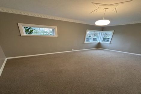 Photo of property in 158 Naenae Road, Naenae, Lower Hutt, 5011