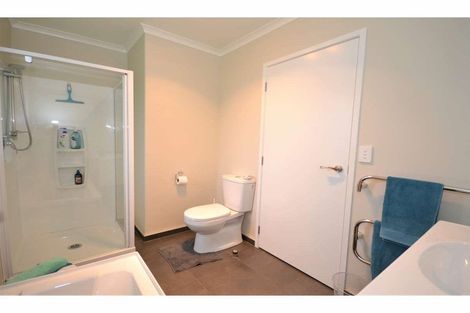 Photo of property in 5 Hoults Way, Kerikeri, 0230