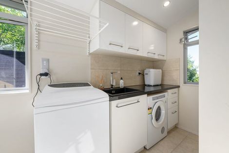 Photo of property in 482 River Road, Fairfield, Hamilton, 3214