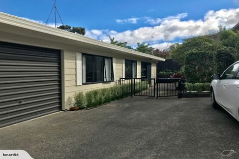 Photo of property in 2/15 Greenhill Crescent, Pakuranga, Auckland, 2010