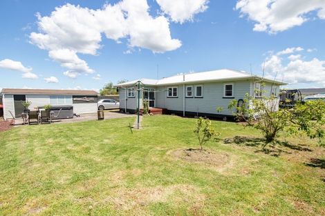 Photo of property in 19 Rakino Drive, Kerepehi, Paeroa, 3671