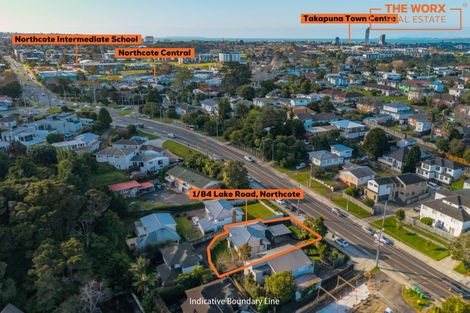 Photo of property in 1/84 Lake Road, Northcote, Auckland, 0627
