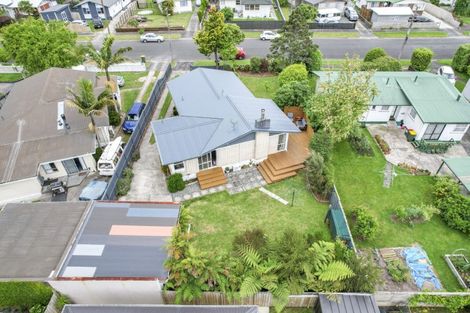 Photo of property in 49 Cecil Street, St Andrews, Hamilton, 3200