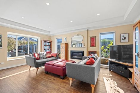 Photo of property in 16c Crown Close, Prebbleton, 7604