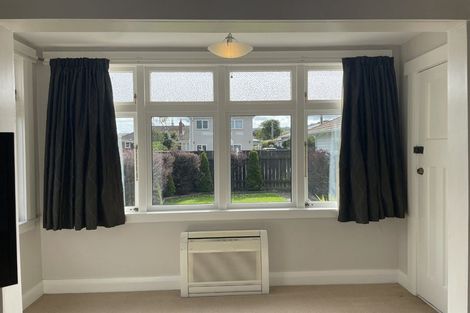 Photo of property in 10 Raymond Terrace, Fairfield, Lower Hutt, 5011