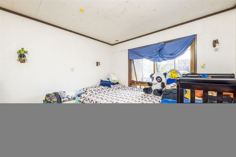 Photo of property in 2/13 Phoenix Place, Papatoetoe, Auckland, 2025