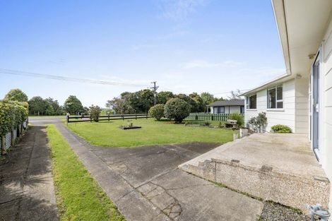 Photo of property in 21 Castle Street, Eltham, 4322