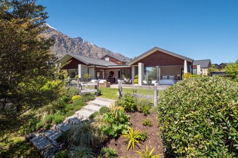 Photo of property in 2 Aberdare Court, Jacks Point, Queenstown, 9371