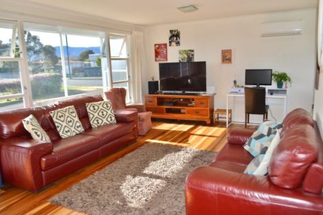 Photo of property in 25 Lemon Street, Otaki, 5512