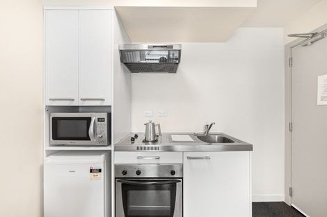 Photo of property in Southern Cross Apartments, 402/35 Abel Smith Street, Te Aro, Wellington, 6011