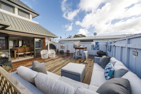 Photo of property in 40a Kingswood Street, Takaro, Palmerston North, 4412