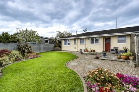 Photo of property in 14 Shearer Place, Pirimai, Napier, 4112