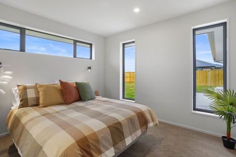 Photo of property in 49 Hilton Drive, Amberley, 7410