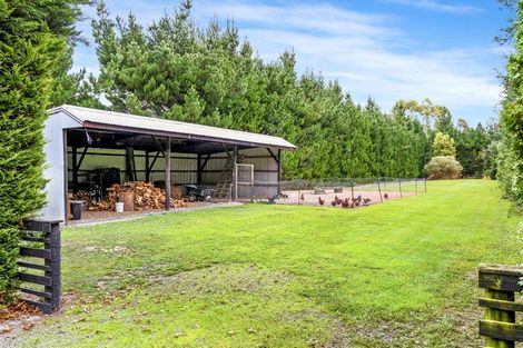 Photo of property in 301 School Road, West Eyreton, Rangiora, 7475