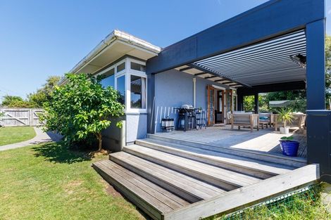 Photo of property in 2 Norman Street, Lower Vogeltown, New Plymouth, 4310