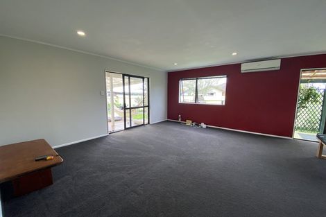 Photo of property in 1/281 Porchester Road, Takanini, 2112