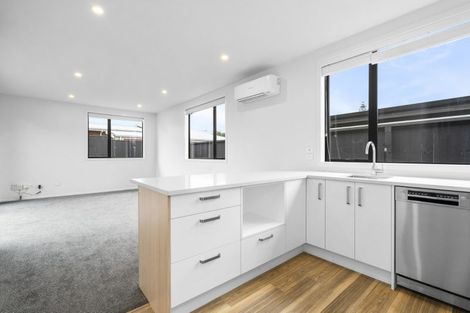 Photo of property in 2/23 Challinor Street, Pukete, Hamilton, 3200