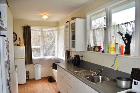 Photo of property in 54 Kuku Beach Road, Kuku, Levin, 5570