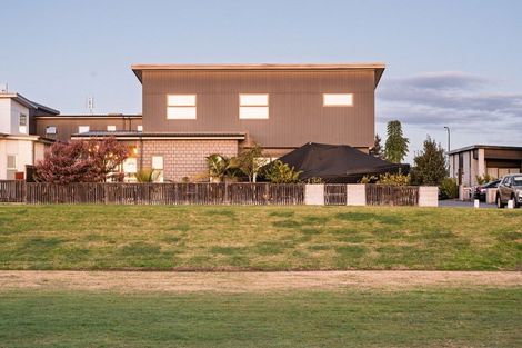 Photo of property in 6 Taniko Lane, Papamoa, 3118