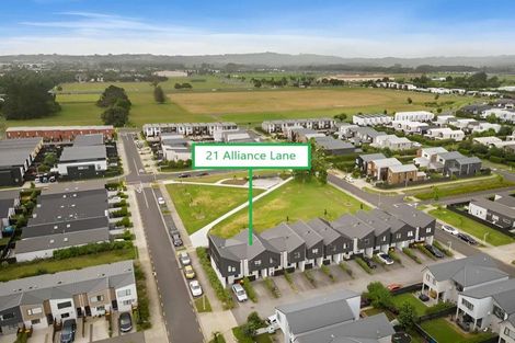 Photo of property in 21 Alliance Lane, Papakura, 2110