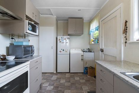 Photo of property in 5-7 Howe Street, Foxton, 4814