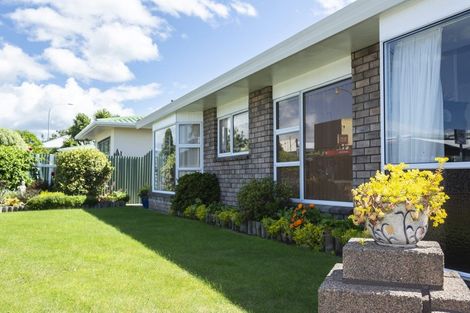 Photo of property in 1/36 Tukapa Street, Westown, New Plymouth, 4310