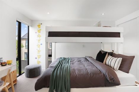 Photo of property in 18 Roa Road, Fendalton, Christchurch, 8041