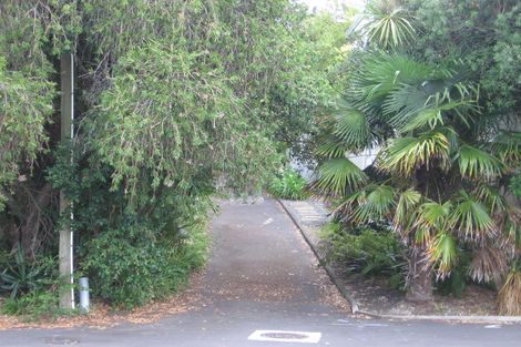 Photo of property in 20 Hinemoa Street, Birkenhead, Auckland, 0626