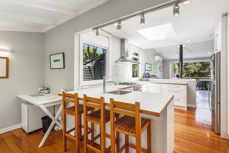 Photo of property in 80 Motutara Road, Muriwai, Waimauku, 0881