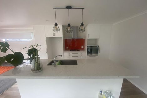 Photo of property in 2 Pattullo Crescent, Wallaceville, Upper Hutt, 5018