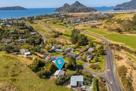 Photo of property in 4 Ocean Beach Road, Tairua, 3508